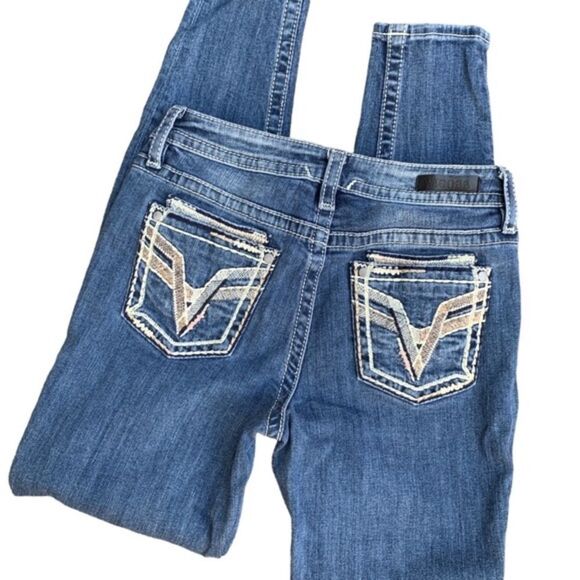 Vigoss Medium Wash Distressed Skinny Embroidered Jeans Women’s size 6 - Picture 2 of 13